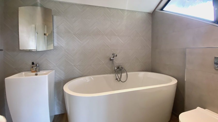 3 Bedroom Property for Sale in Dwarskersbos Western Cape